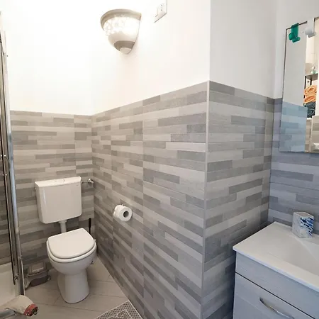 Дом отдыха Sardinian Cottage, 150m From The Sea, Private Garden *