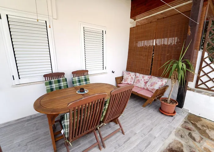 Sardinian Cottage, 150m From The Sea, Private Garden Holiday home Olbia